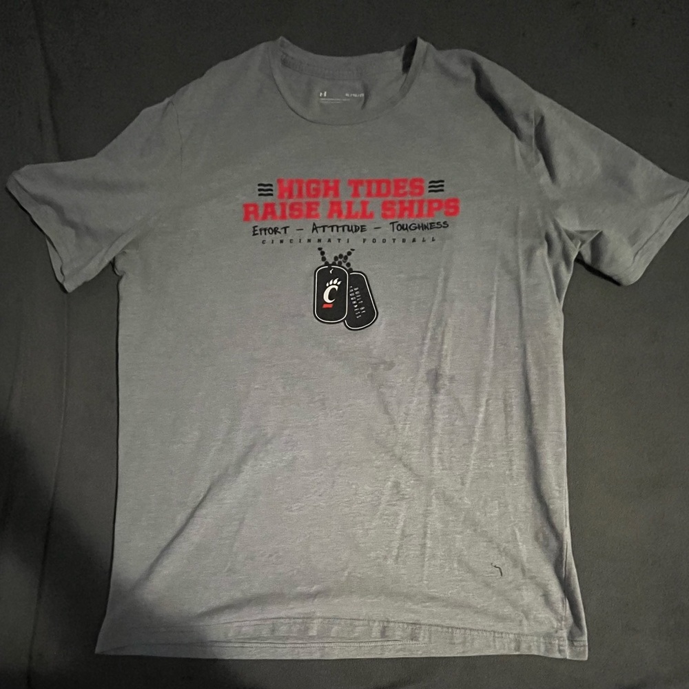 UC shirt, small removable stain in front, open to offers!